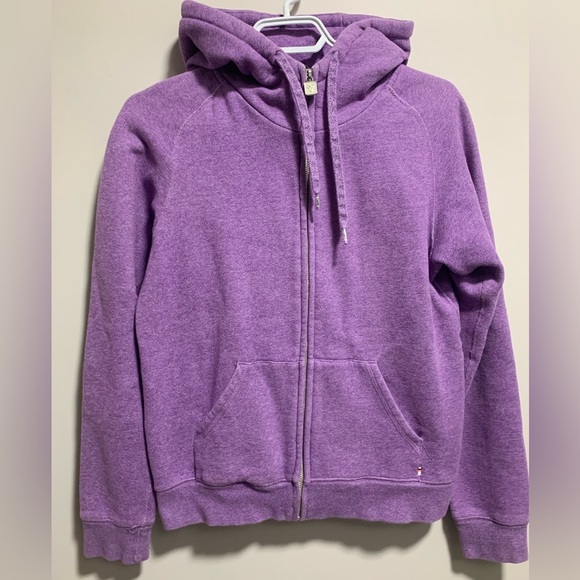 Aritzia Sweaters - ARITZIA TNA Hoodie